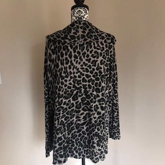 INC International Concepts - Ruffle Collar Pocket Cardigan - Green Leopard - 1X - Picture 4 of 9